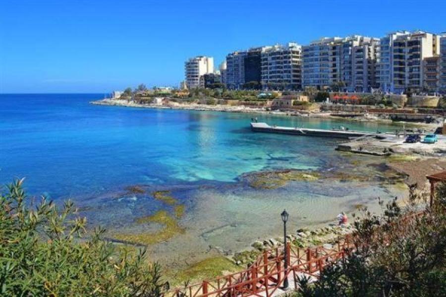 Spectacular Apartment Valletta And Harbour Views Sliema Eksteriør bilde