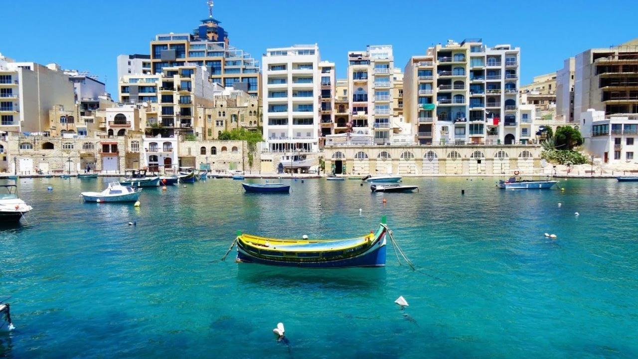 Spectacular Apartment Valletta And Harbour Views Sliema Eksteriør bilde